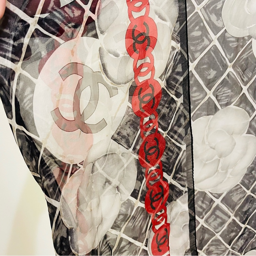 CHANEL Black and Red Logo Scarf - Picture 8 of 16